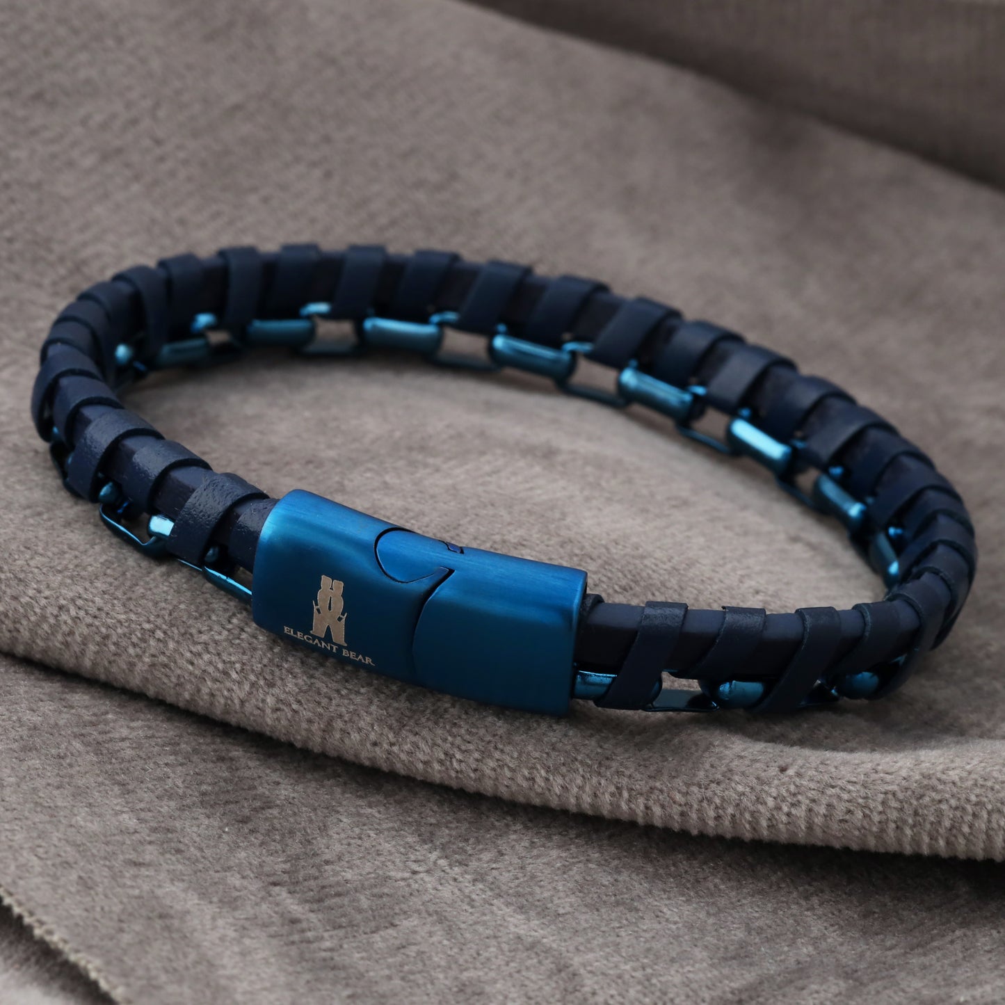 Elegant Bear Leather & Steel Chain Bracelet