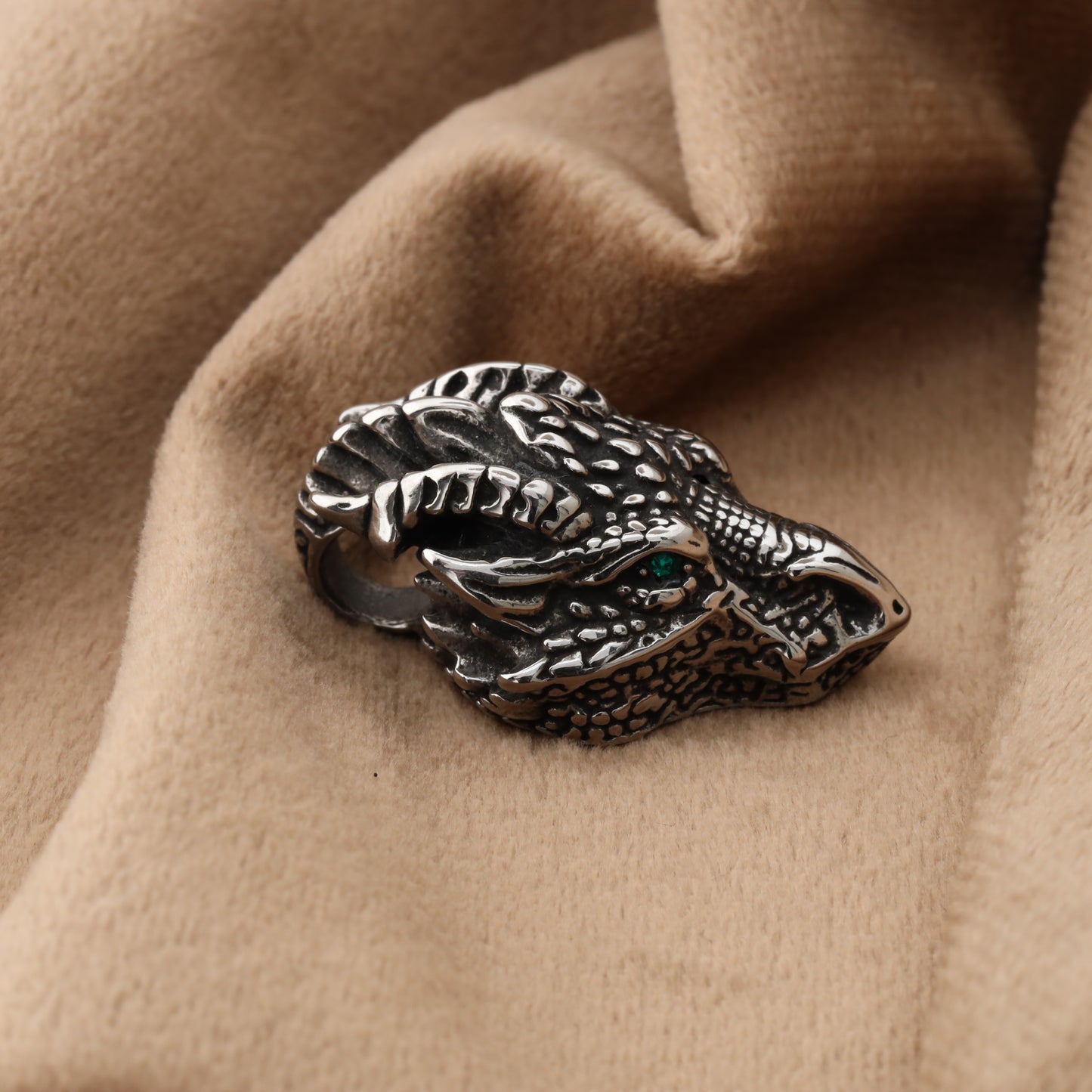 Dragon Pendant - S279