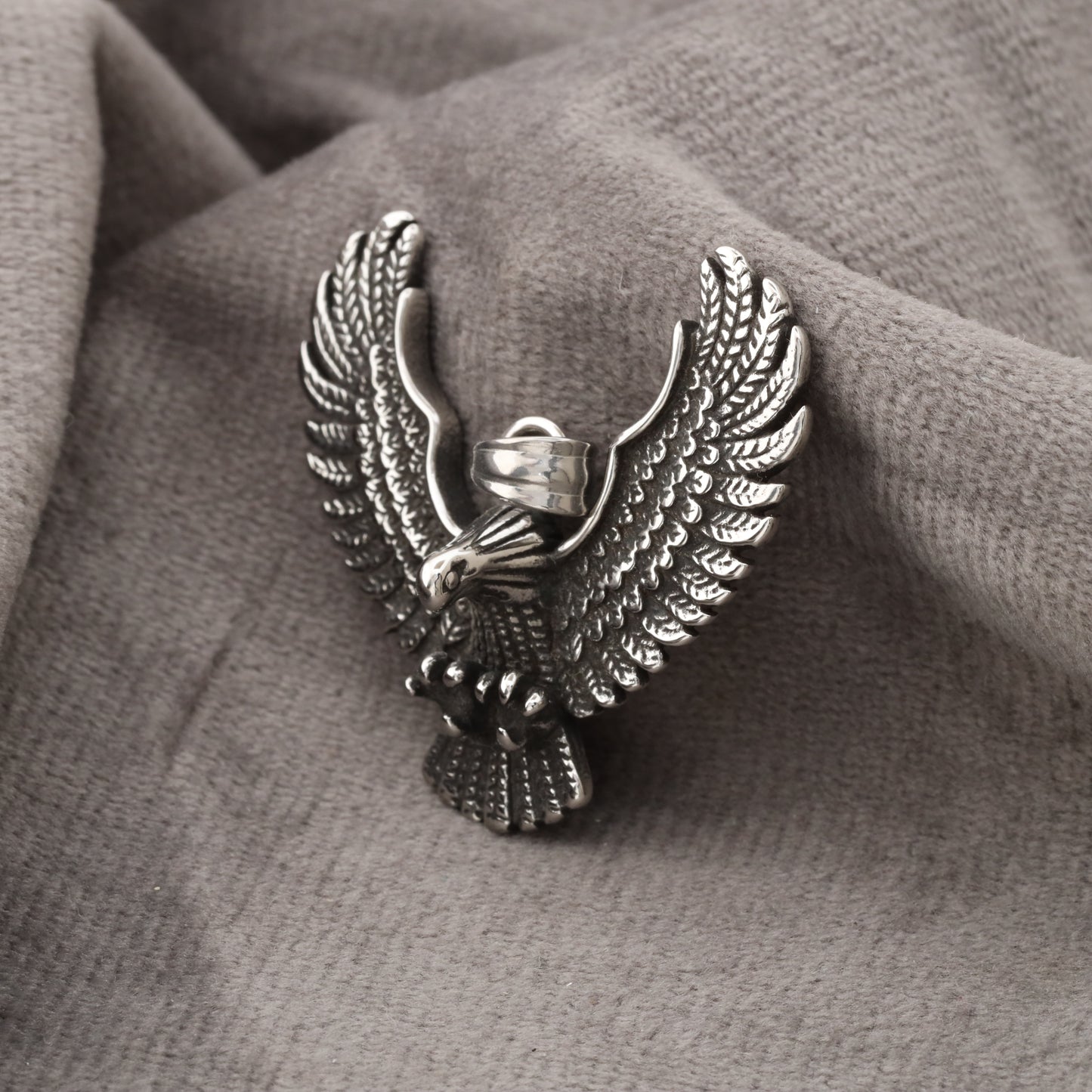 Eagle Pendant - Silver Stainless Steel - Majestic Design - S195