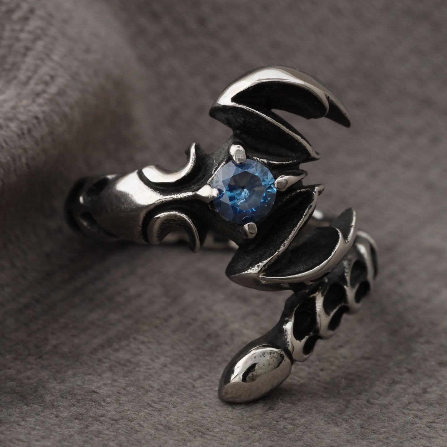 Scorpion Ring A44