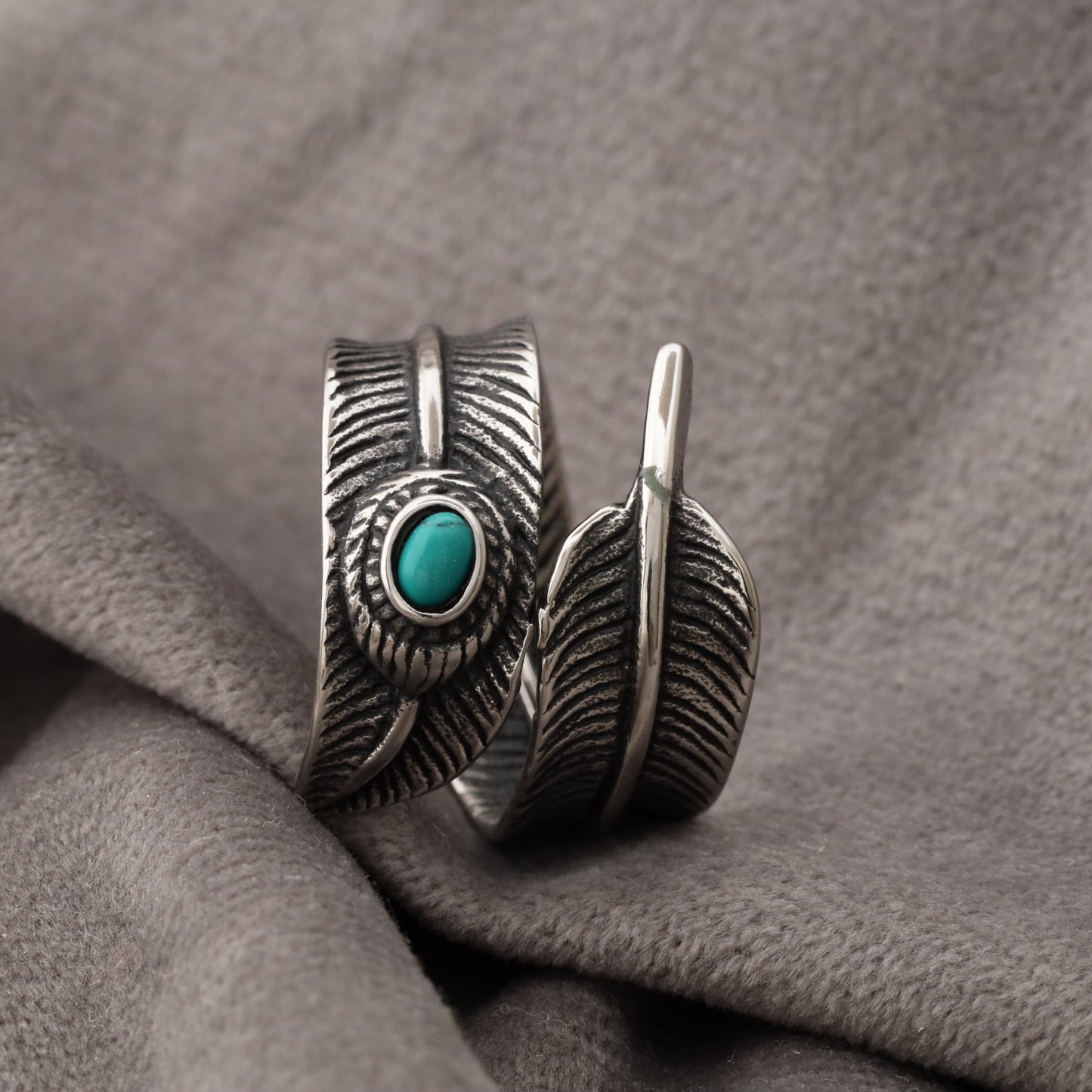 Feather Ring A15