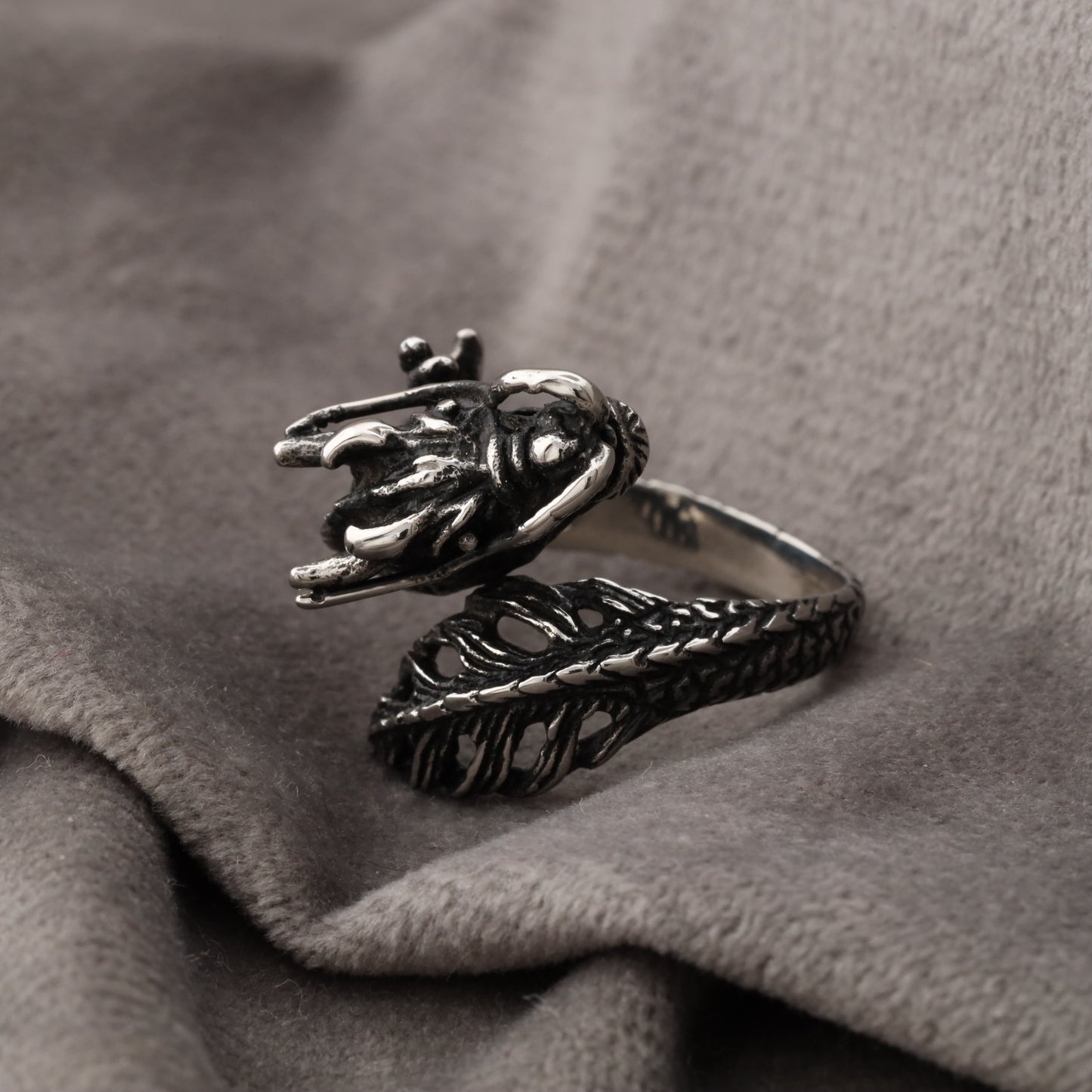 Dragon Stainless Steel Ring A8