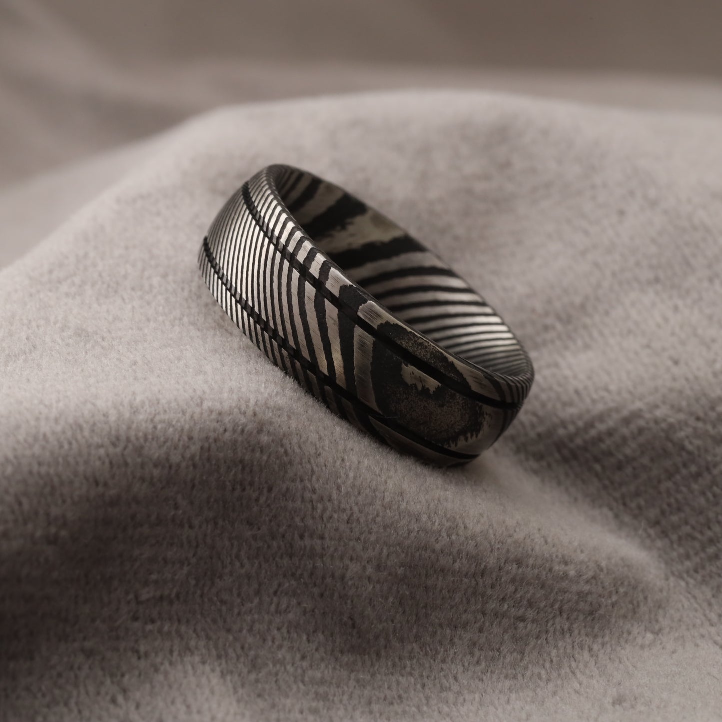 A322 Damascus Steel Ring Silver - Ultra Durable