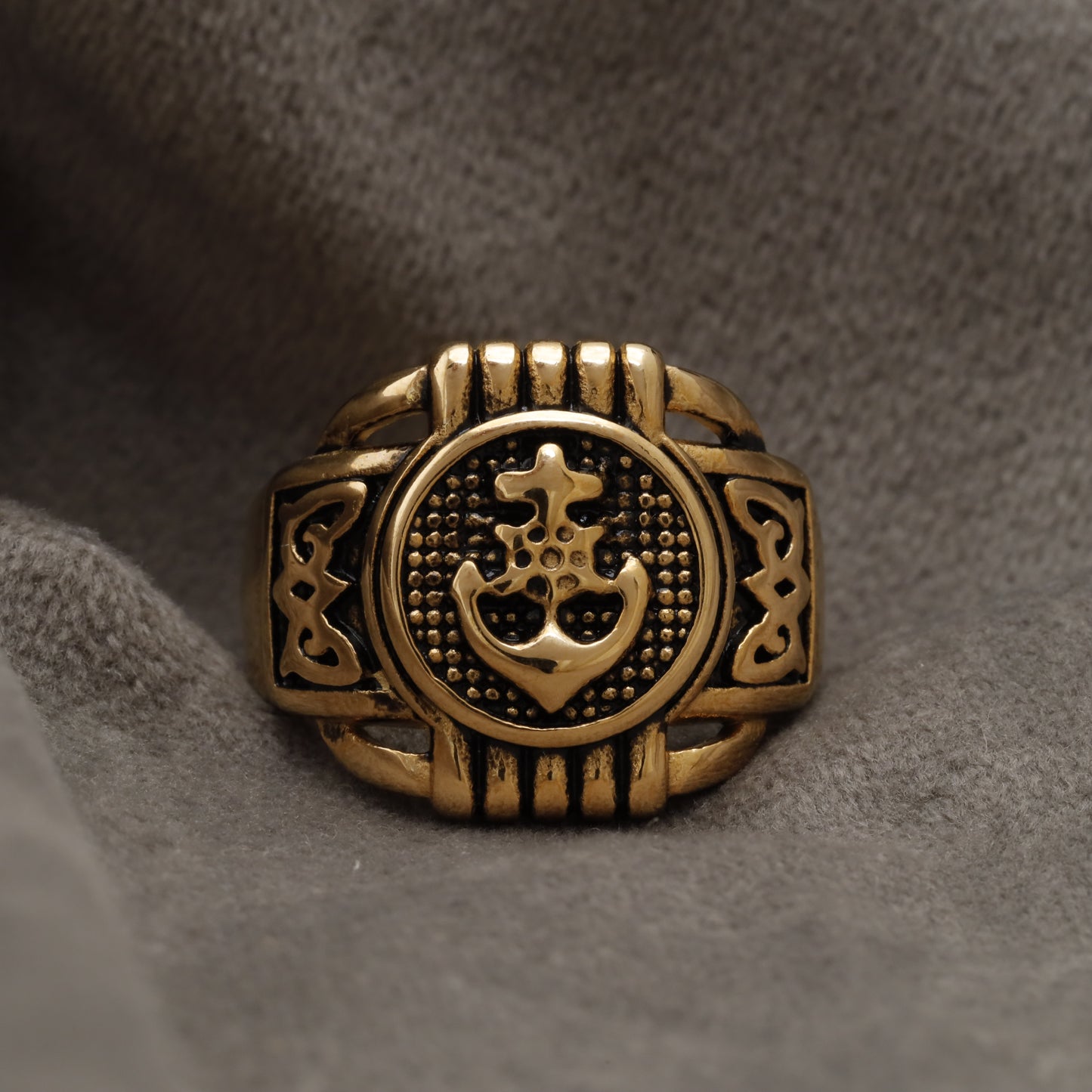 Anchor Celtic Round Golden Stainless Steel Ring R5