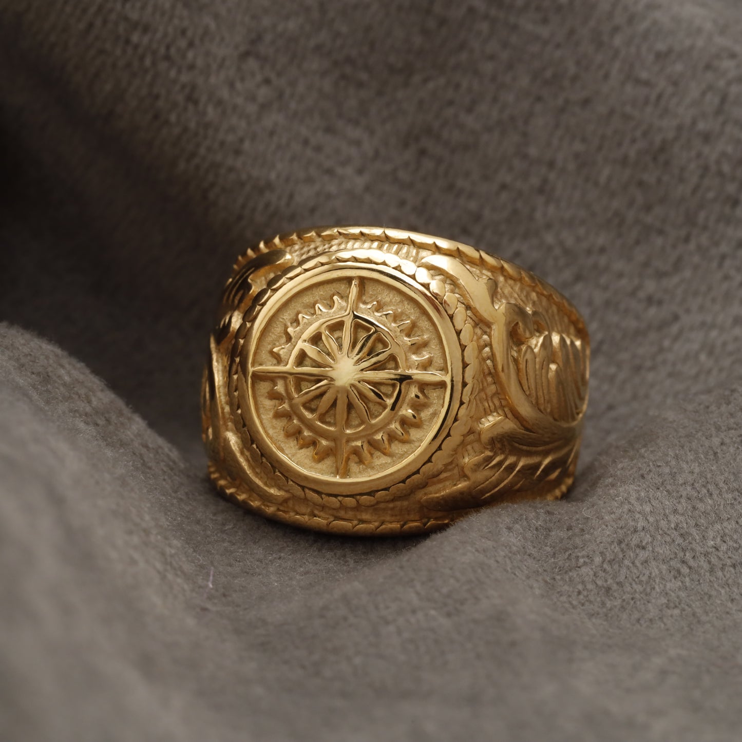 Gold Compass Sun Stainless Steel Ring R29