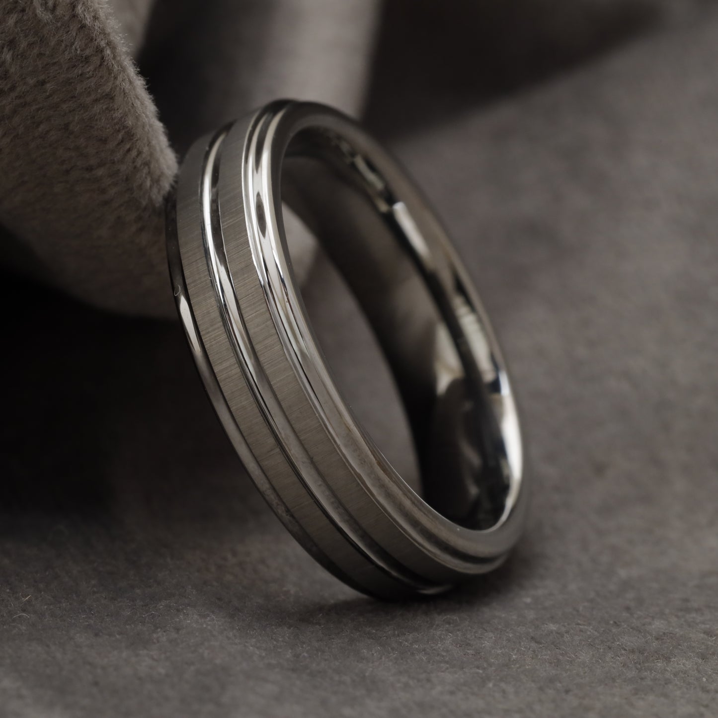 Silver Tungsten Double Groove Ring U2