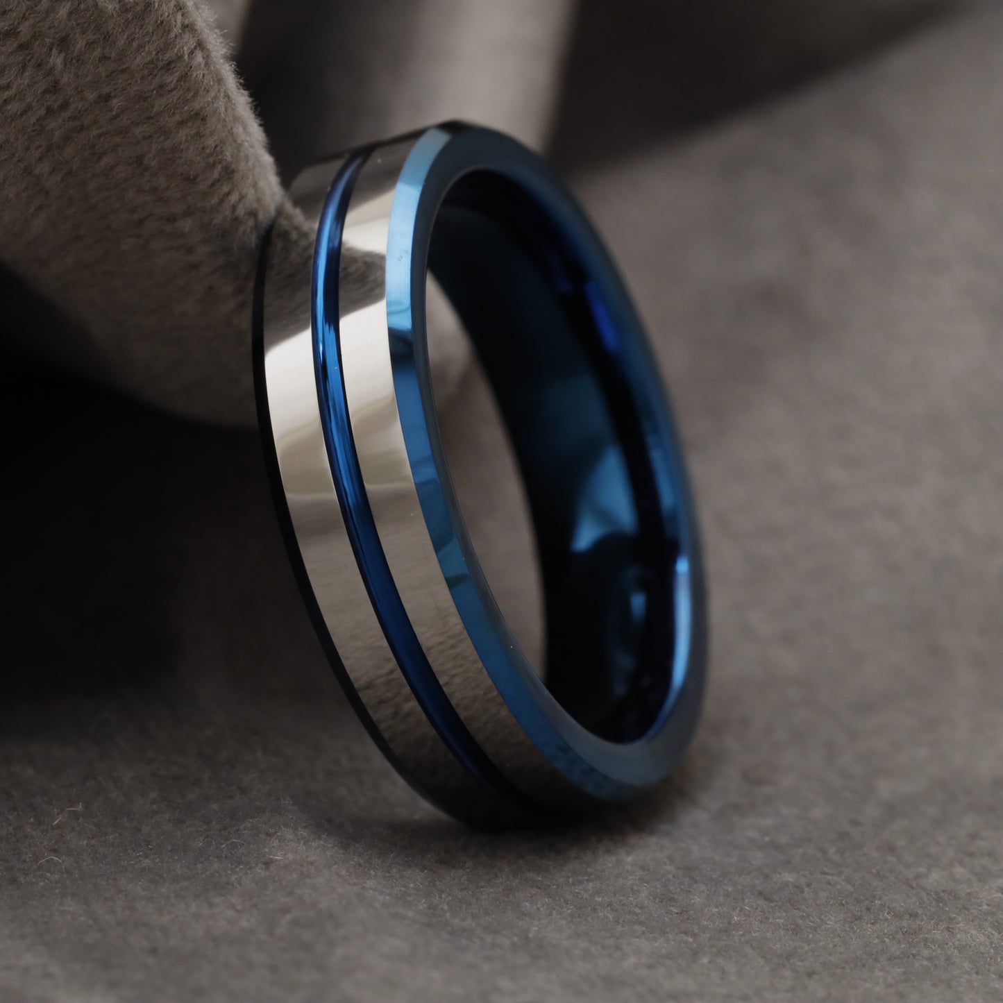 Blue & Silver Dual-Tone Tungsten Ring U4