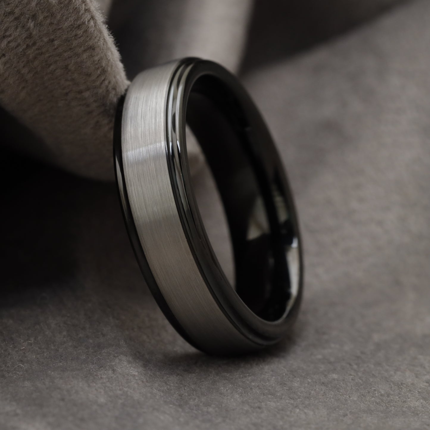 Brushed Silver Center & Polished Black Edge Tungsten Ring U6