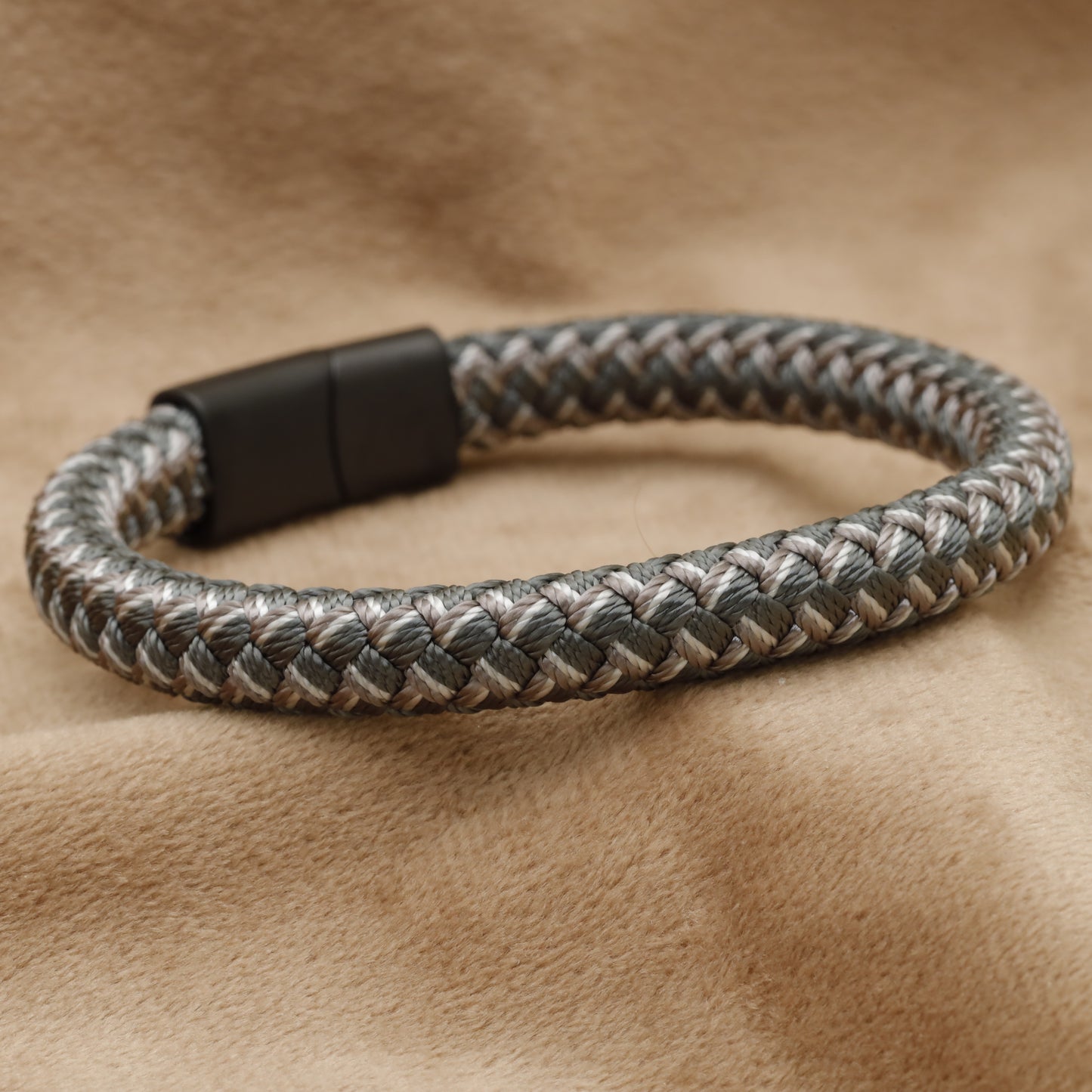 Braided Rope & Stainless Steel Bracelet B37