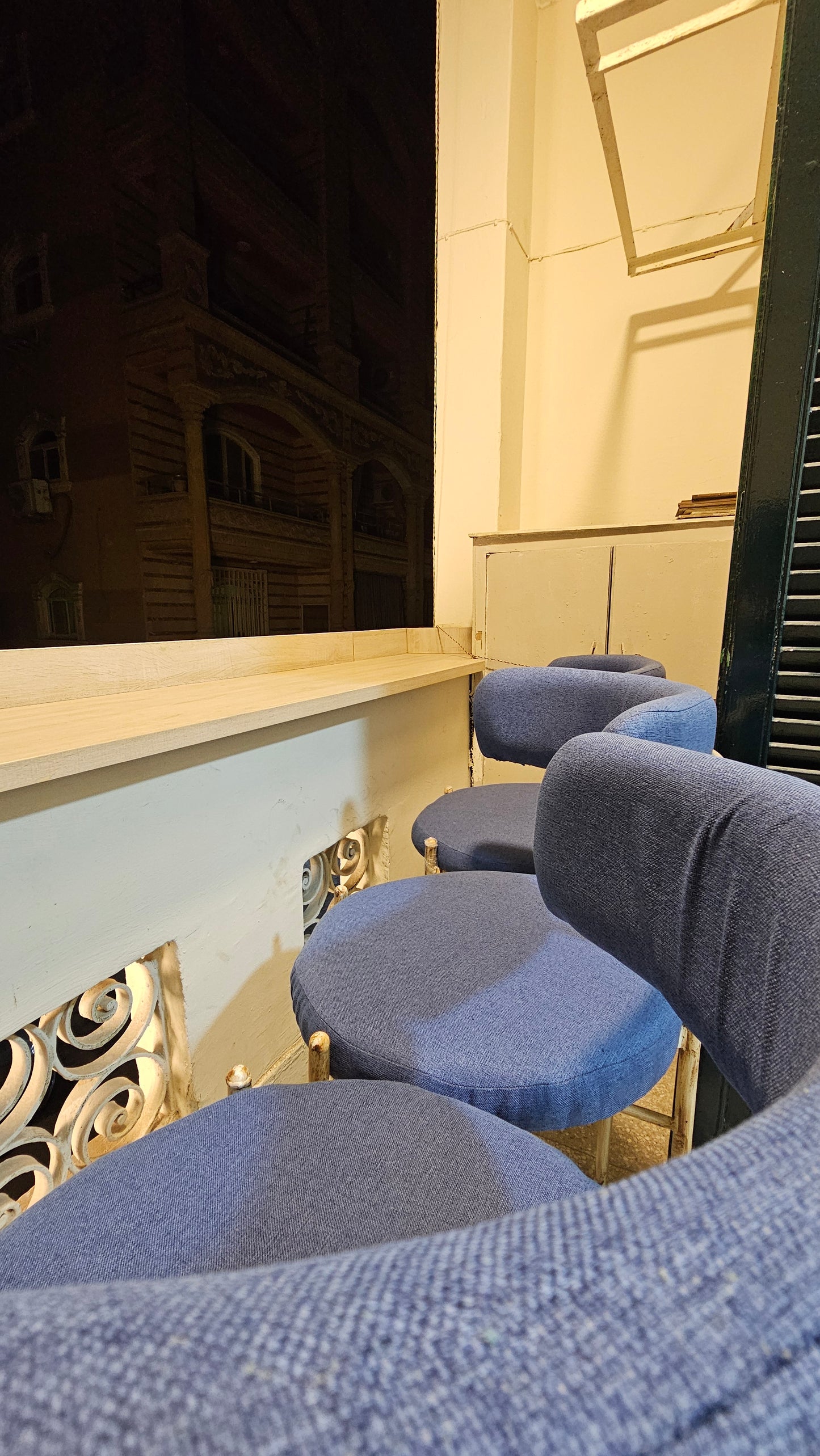 Single Bar Chair (Balcony View) - 24 Hours Pass - Free Wifi Access