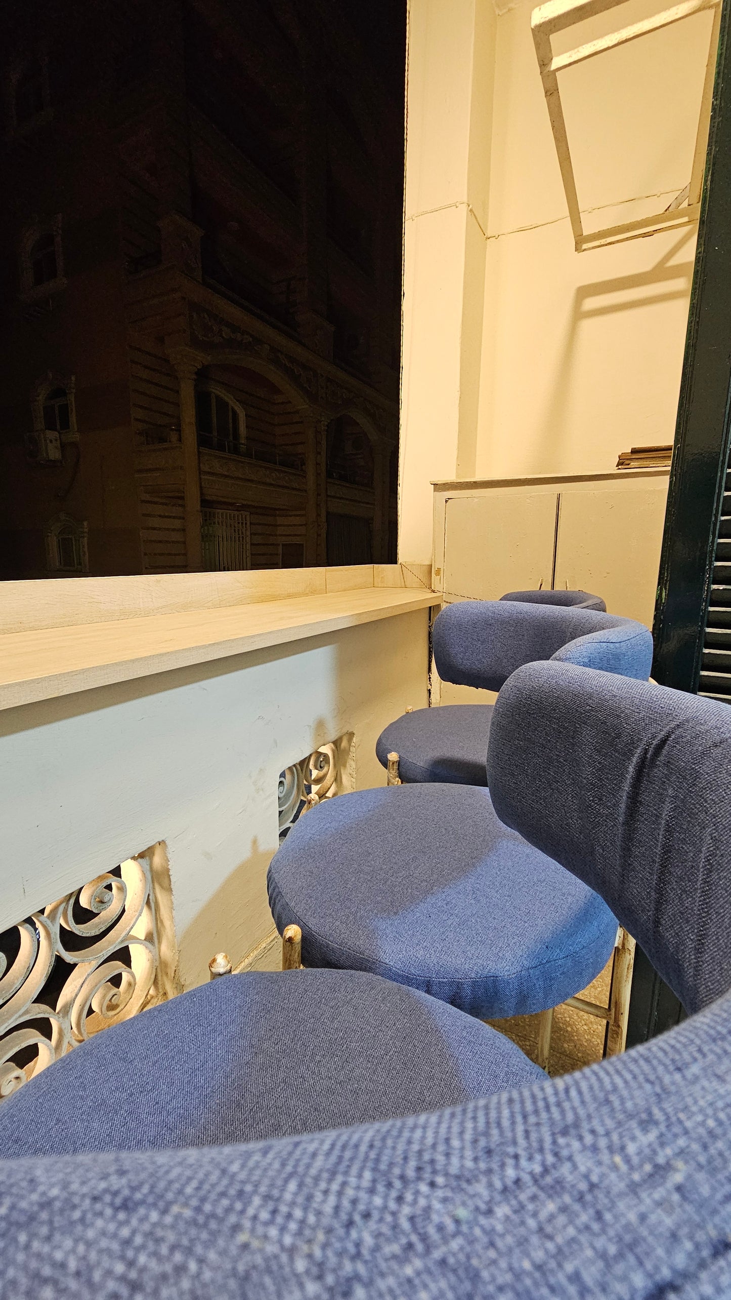 Single Bar Chair (Balcony View) - 24 Hours Pass - Free Wifi Access