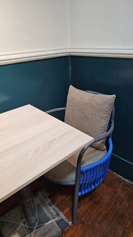 Single Chair (1 Person Smoking Room) - 12 Hours Pass - Free Wifi Access