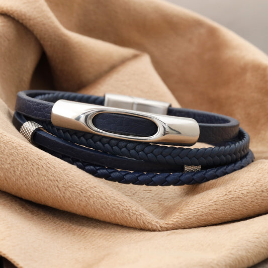 Elegant Bear men's bracelet made of blue leather with silver metal and secure magnetic closure - L1996