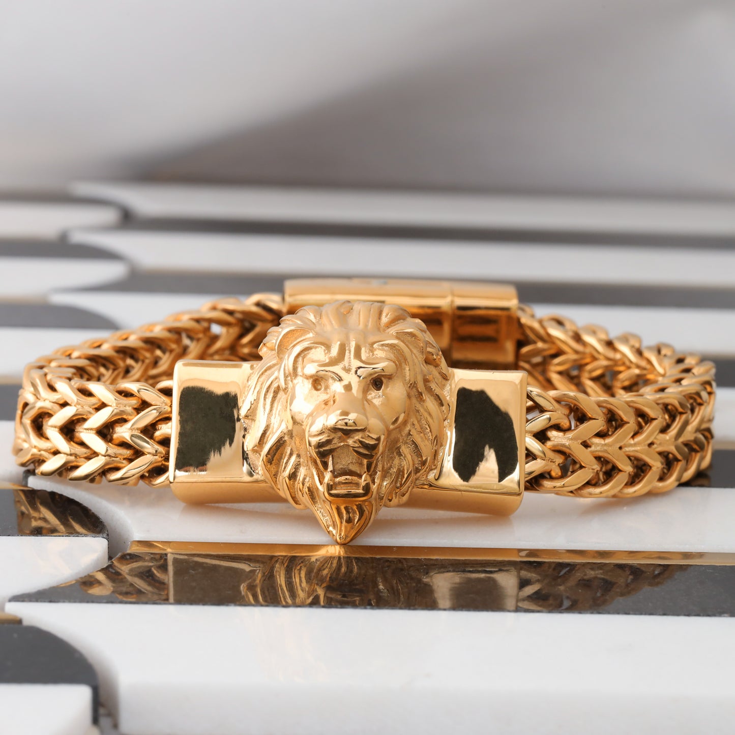 Lion Head Stainless Steel Chain Bracelet - Premium Quality - L1000
