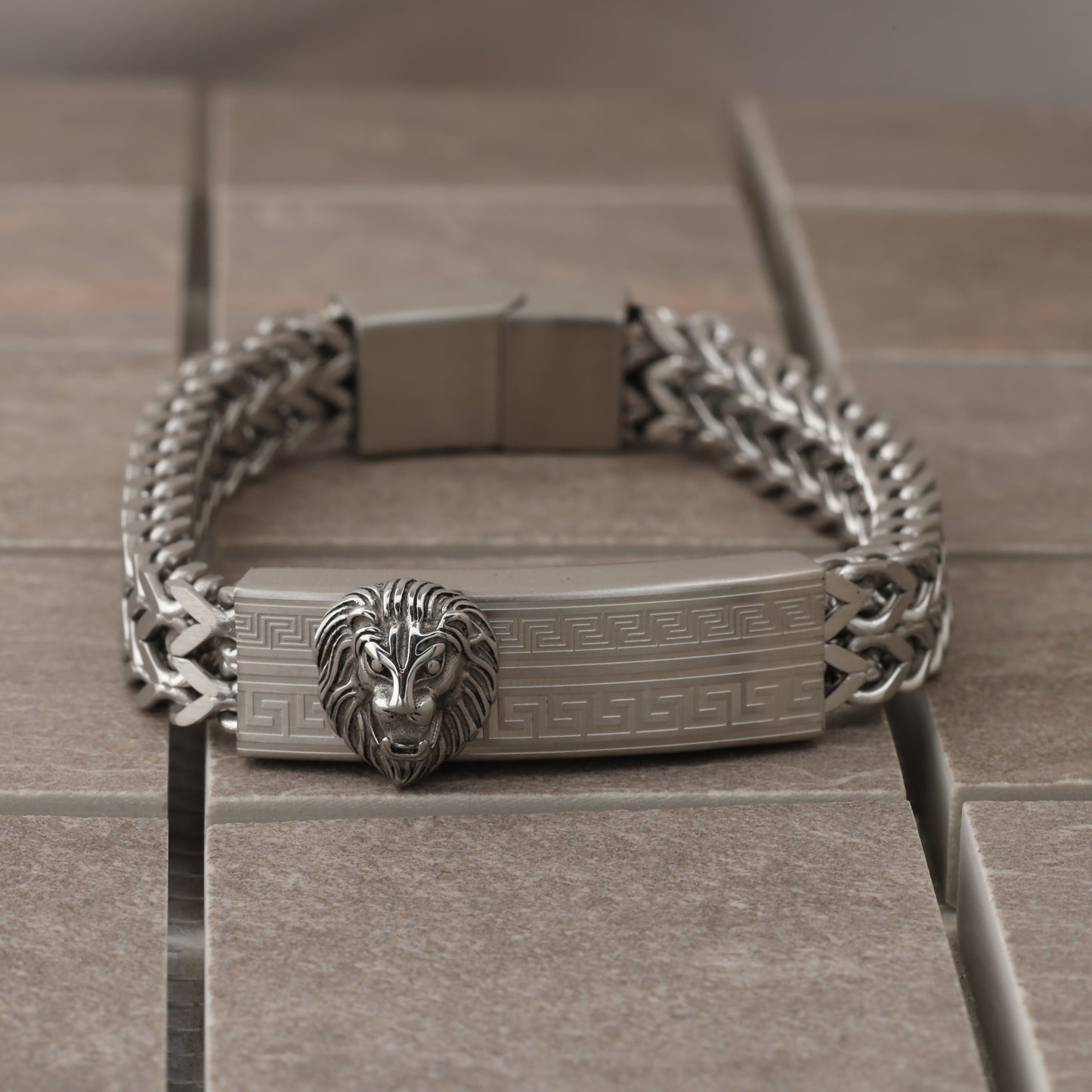 Stainless Steel Lion Bracelet L1007