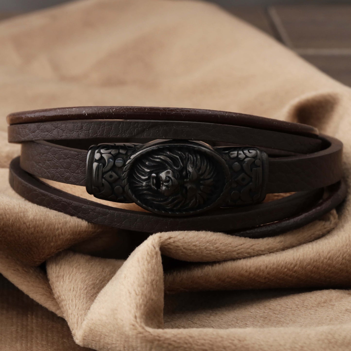 Vintage Lion Leather Bracelet with Magnetic Clasp - L1196