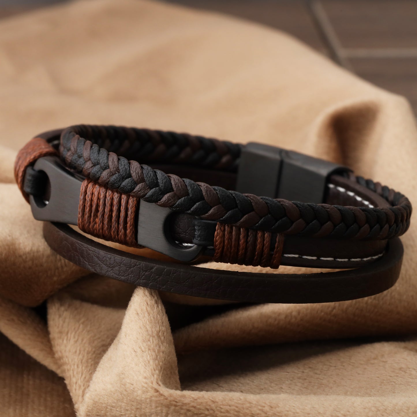 Elegant Bear - Premium Leather Bracelet with Magnetic Clasp - L1216