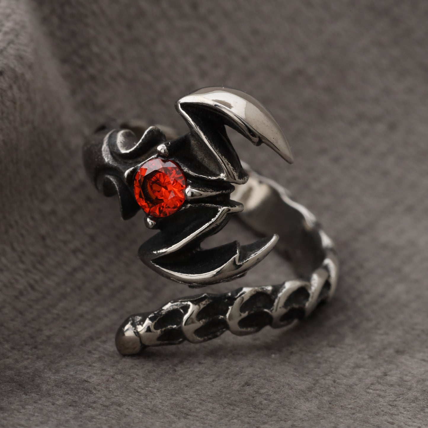 Scorpion Ring A43
