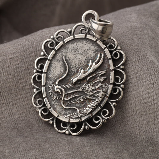 Dragon Pendant S17