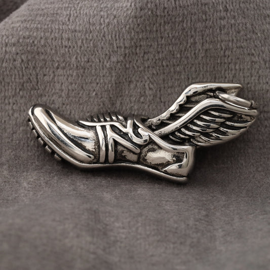 Shoes with Wing Pendant S39