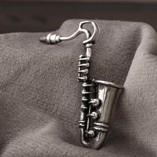 Saxophone Pendant S41
