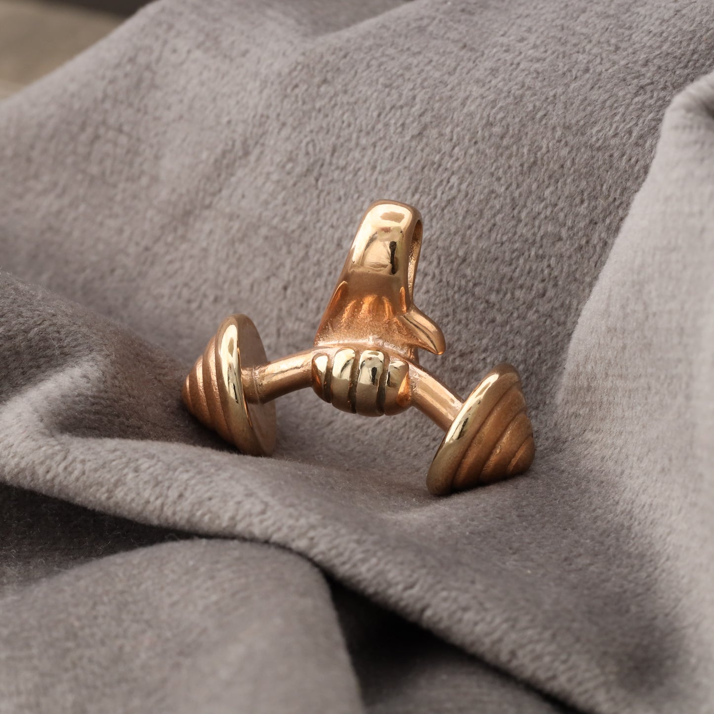 Dumbbell Pendant N2104