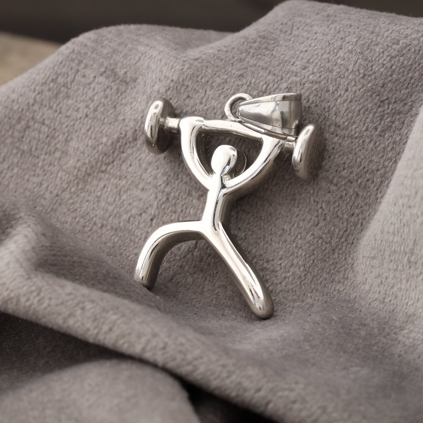 Athletic Figure Pendant N2023