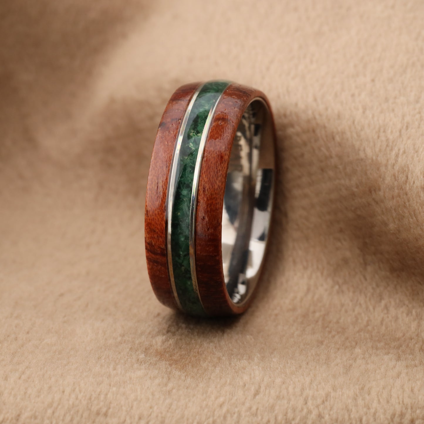 Brazilian Rosewood Ring with Malachite Stone Inlay - 8mm - A215