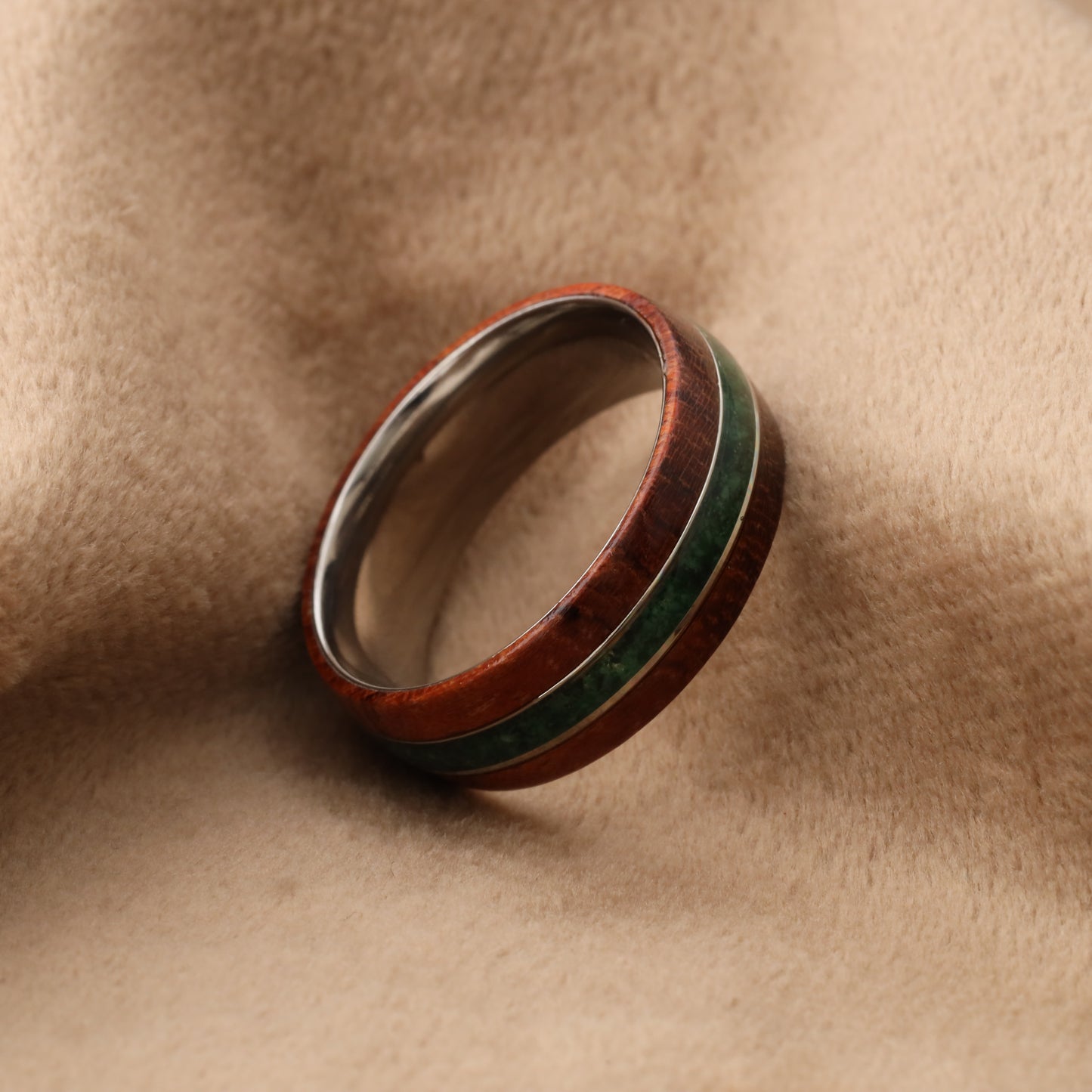 Brazilian Rosewood Ring with Malachite Stone Inlay - 8mm - A215