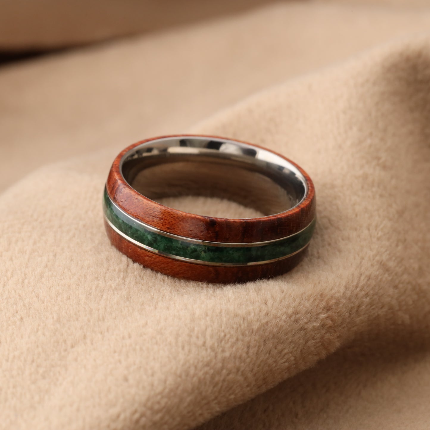 Brazilian Rosewood Ring with Malachite Stone Inlay - 8mm - A215