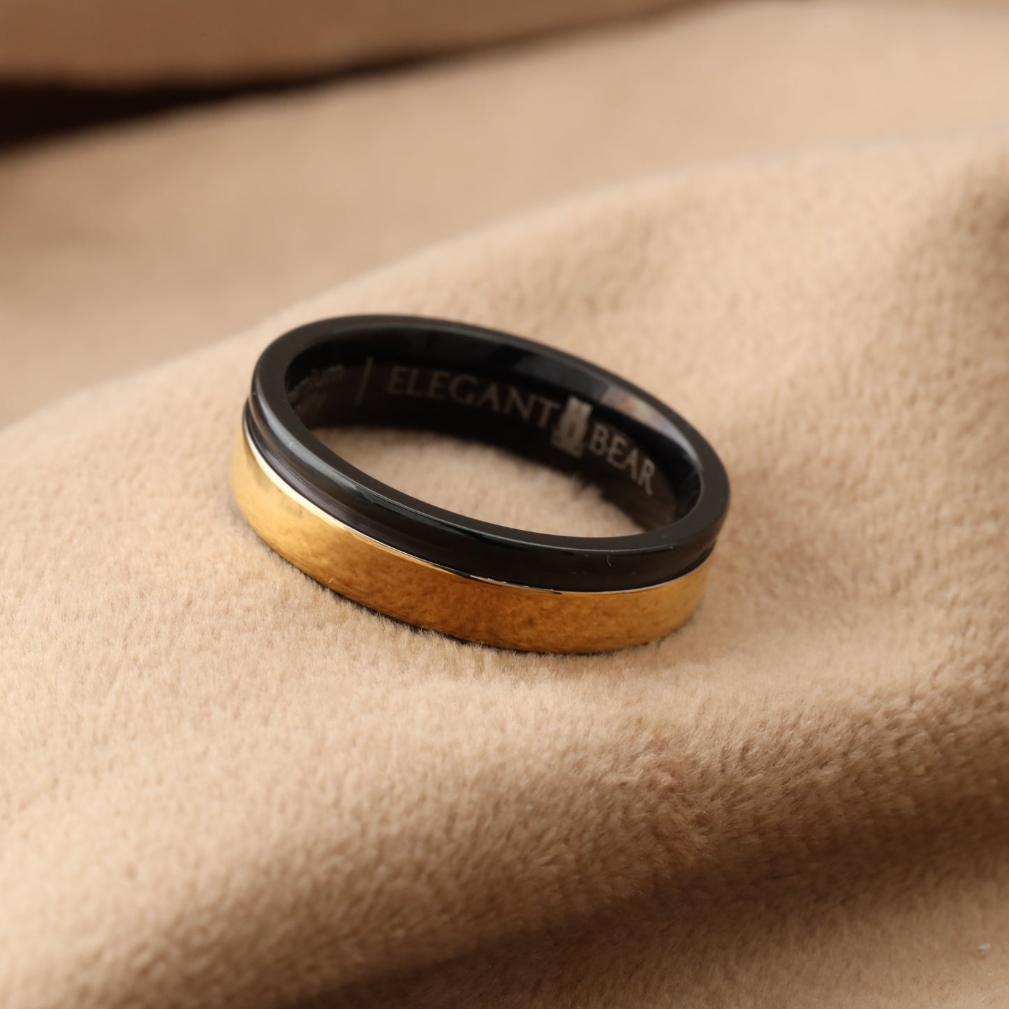 Titanium Ring with Gold Half Inlay - Two-Tone Design - 8mm - A194
