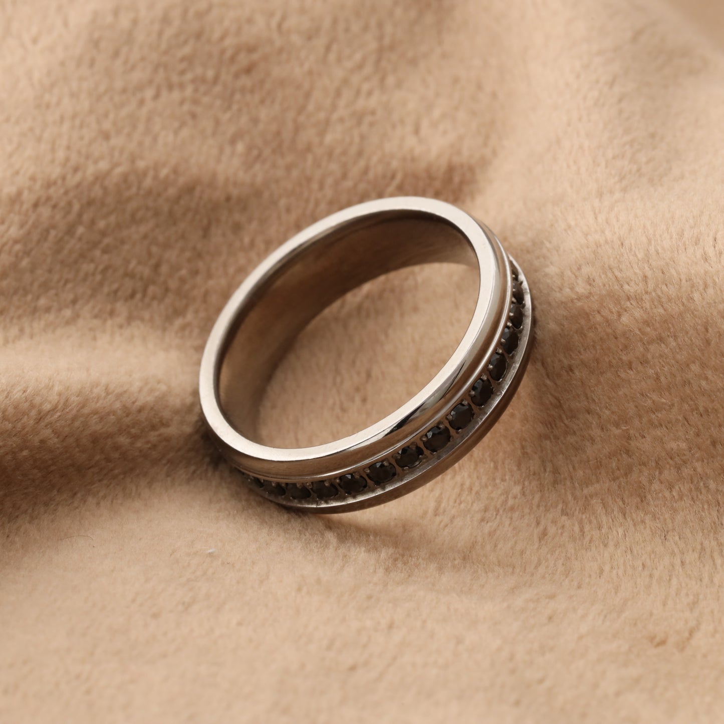 A331 Silver Titanium Ring with CZ Zircon Stones - 6.5mm Classic Design