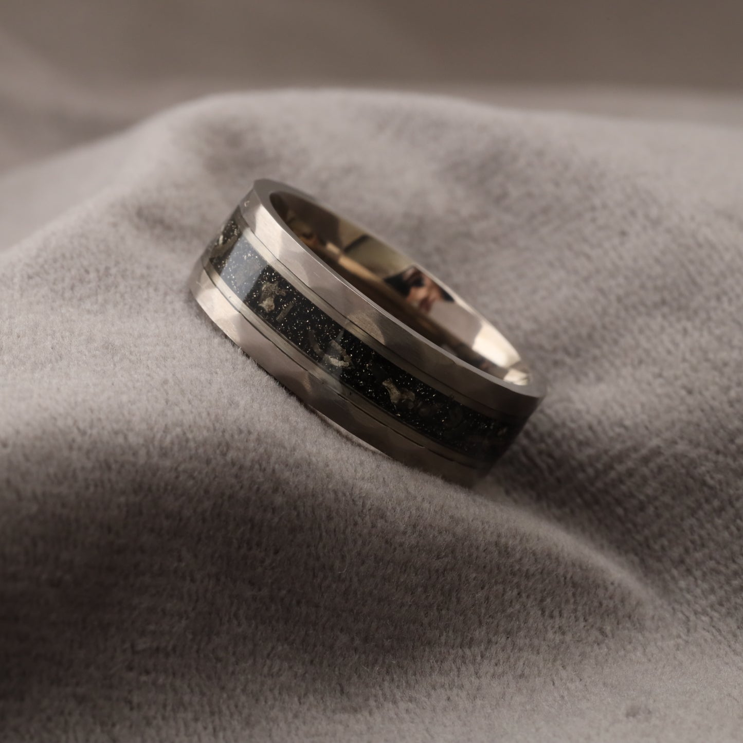 A325 Titanium Ring with Crushed Meteorites and Silver Leaf - 8mm