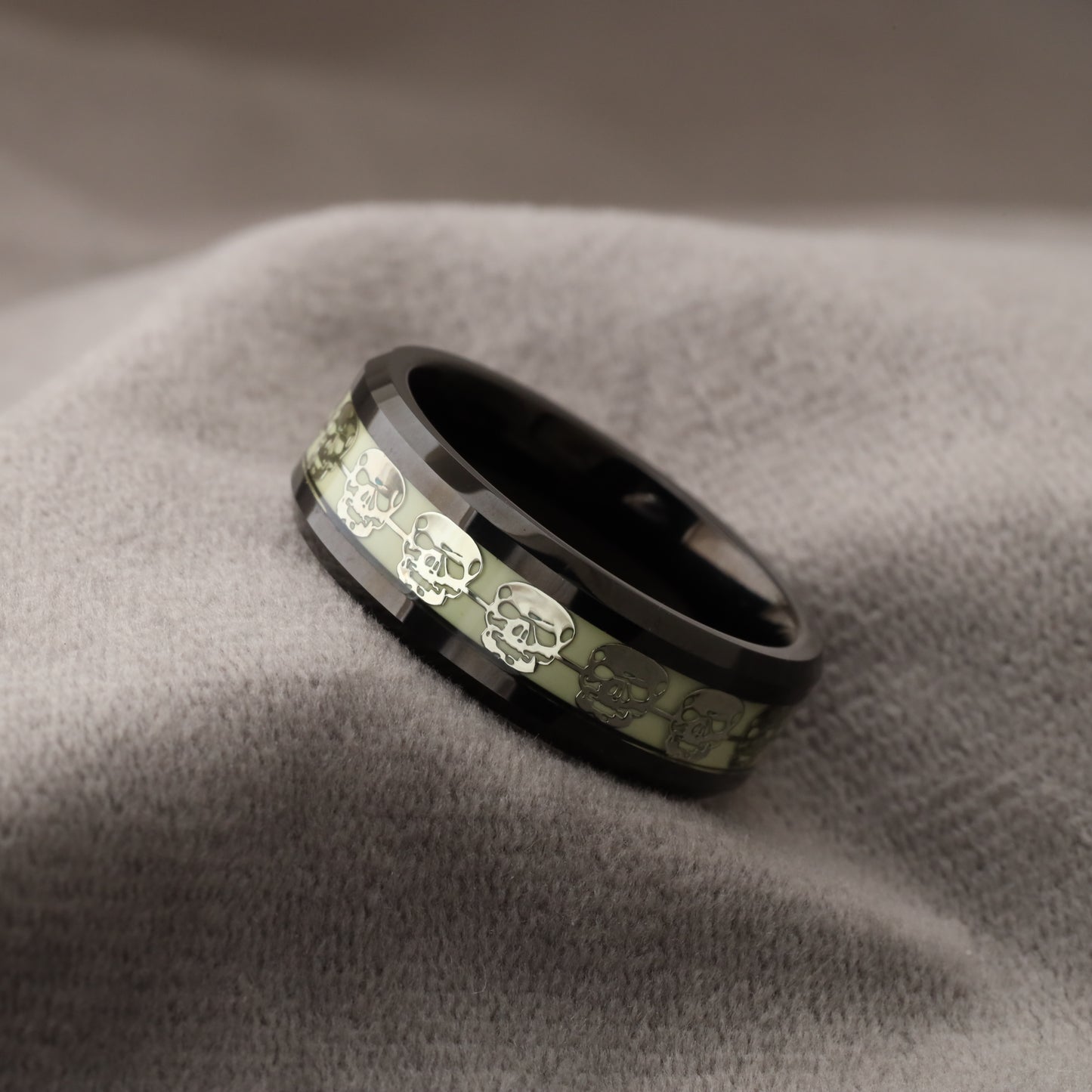 Tungsten Ring with Green Strontium Aluminate - Glow in the Dark Design - 8mm - A187