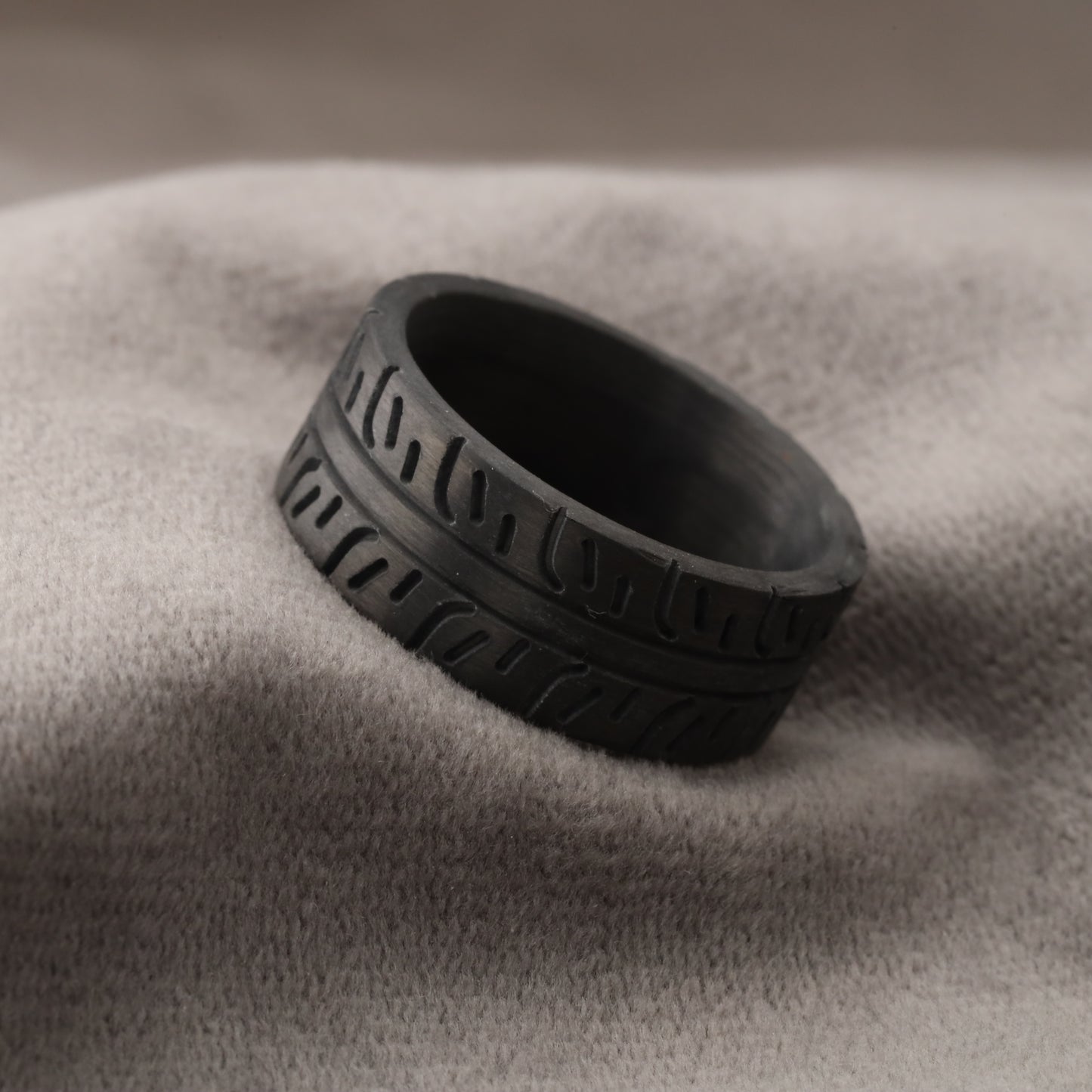 Carbon Fiber Ring with Tire Tread Pattern - 10mm Wide - A198