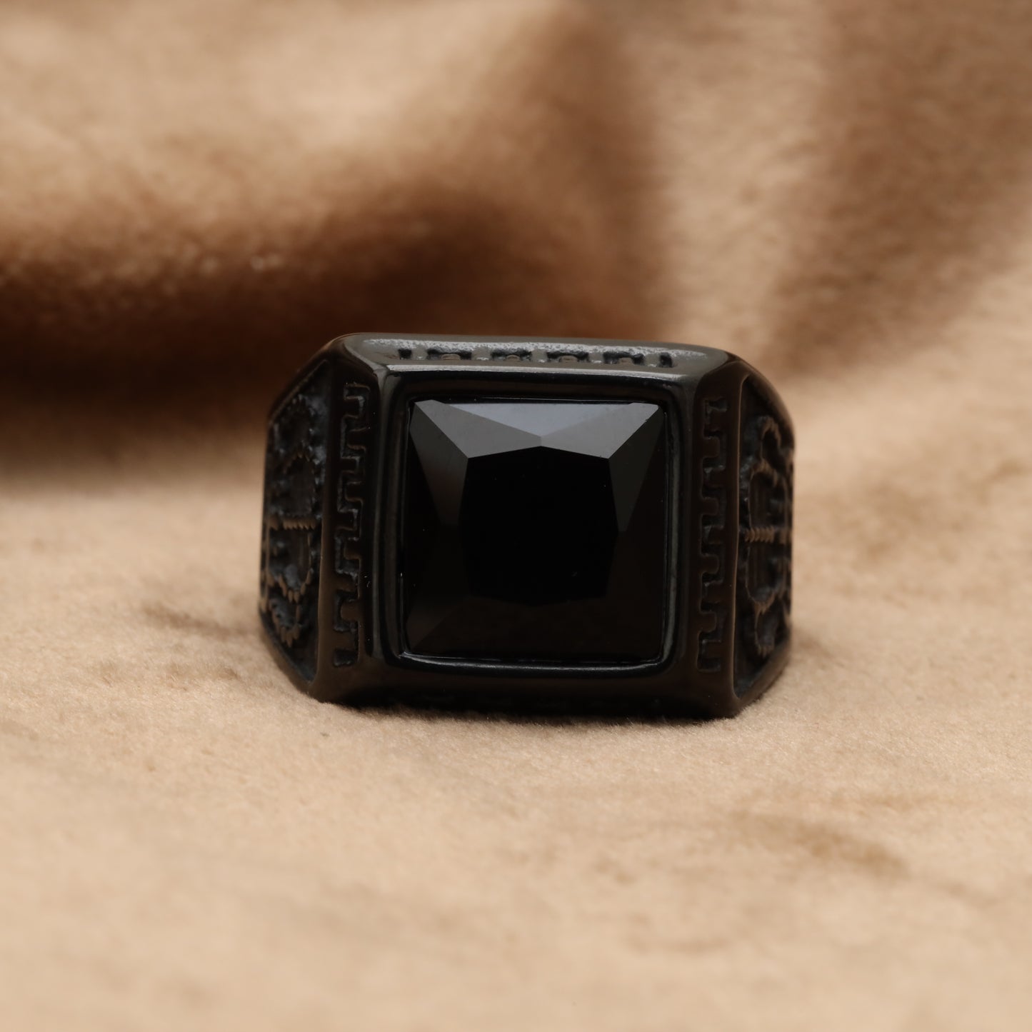 Black Stone Black stainless steel Ring R13