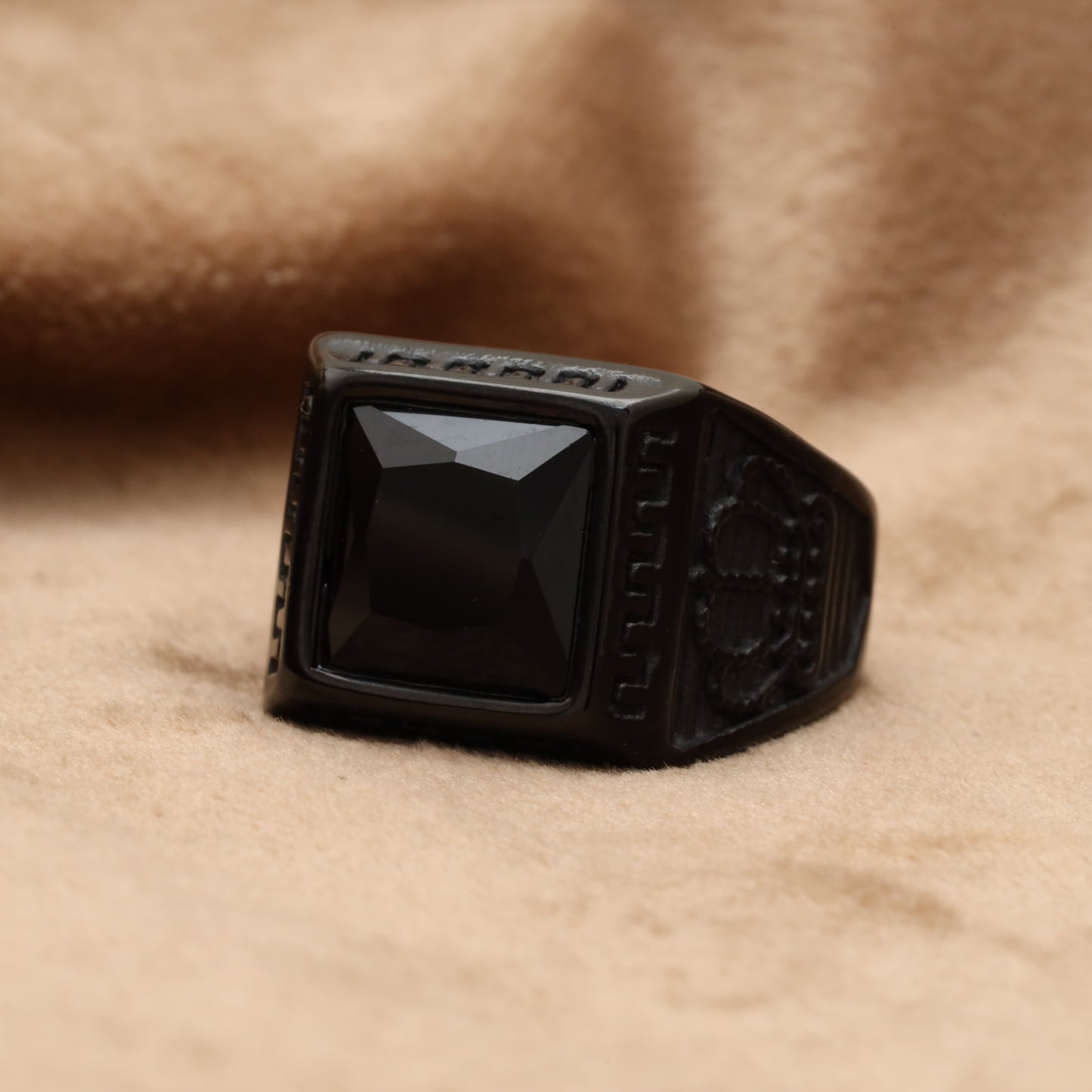 Black Stone Black stainless steel Ring R13