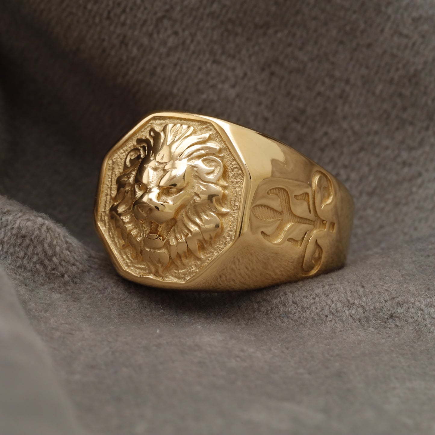 Lion Head Golden Stainless Steel Ring R3