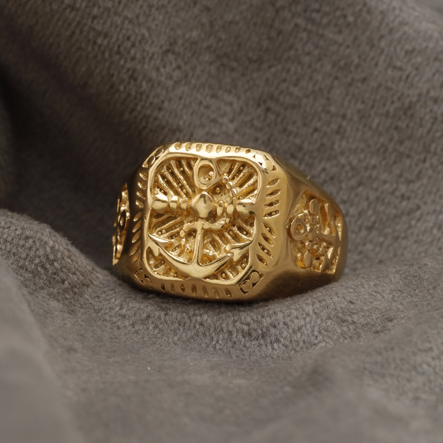 Anchor Filigree Golden Stainless Steel Ring R11