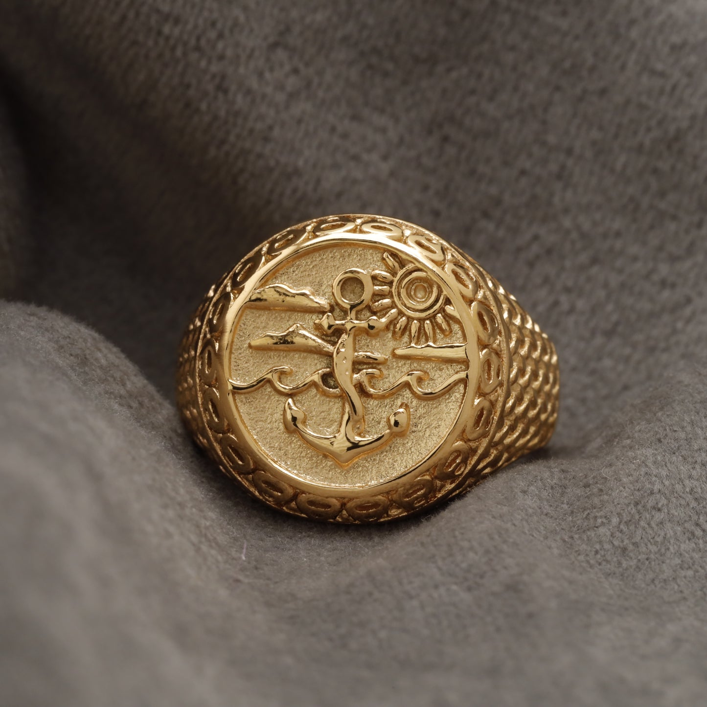 Gold Anchor & Sun Signet Stainless Steel Ring R30
