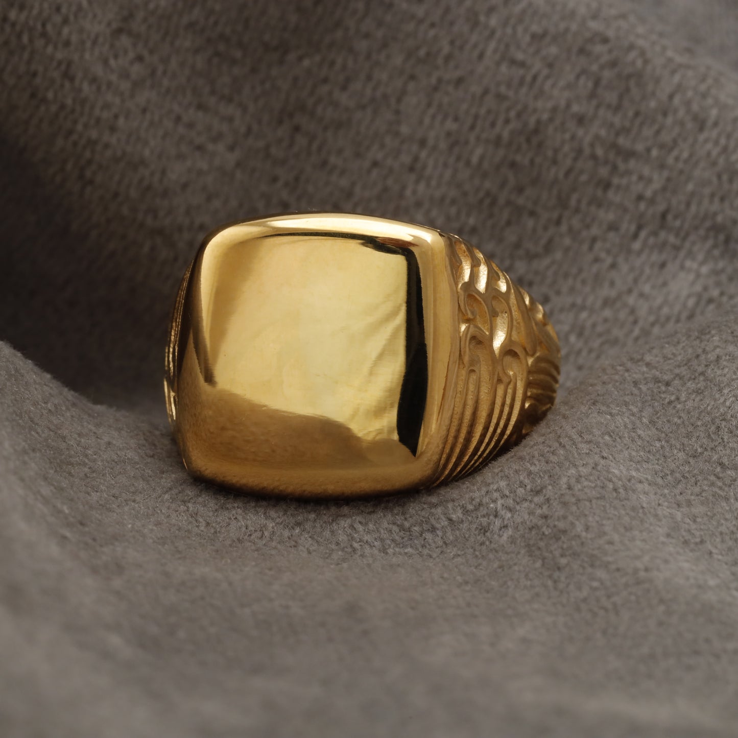 Plain Oval Signet Ring Gold Stainless Steel Ring R42