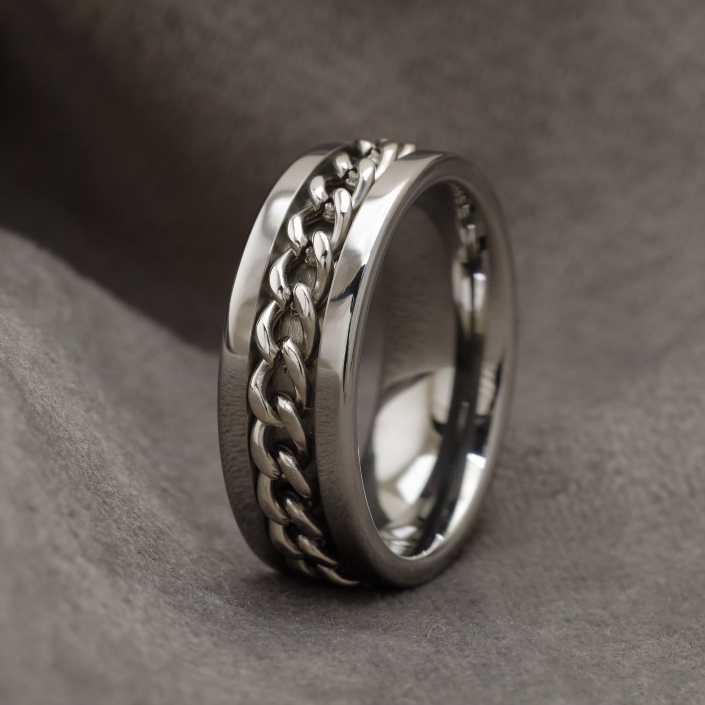 Silver Tungsten Chain Ring U1