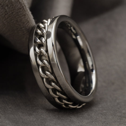Silver Tungsten Chain Ring U1