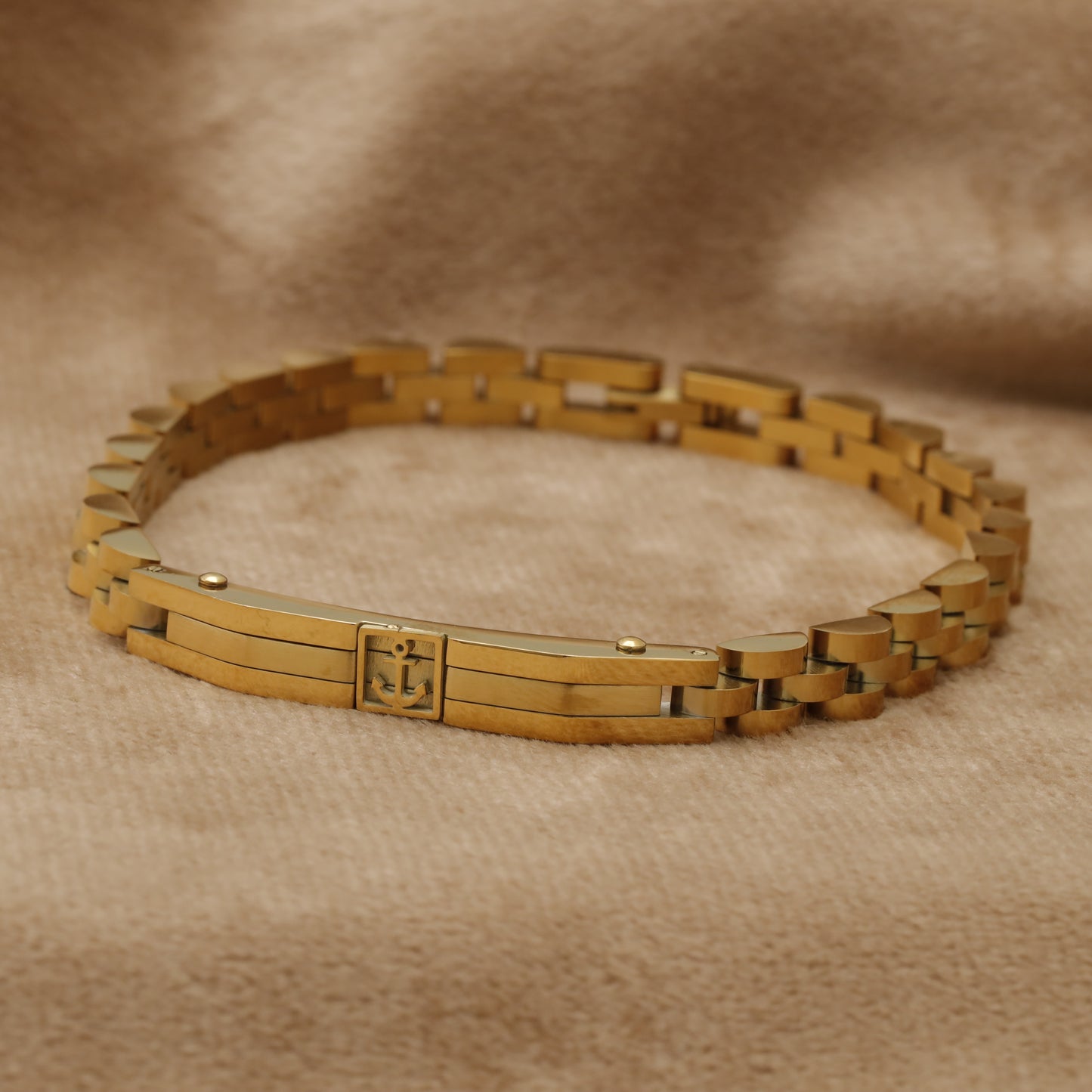 Gold Anchor Stainless Steel Bracelet B2