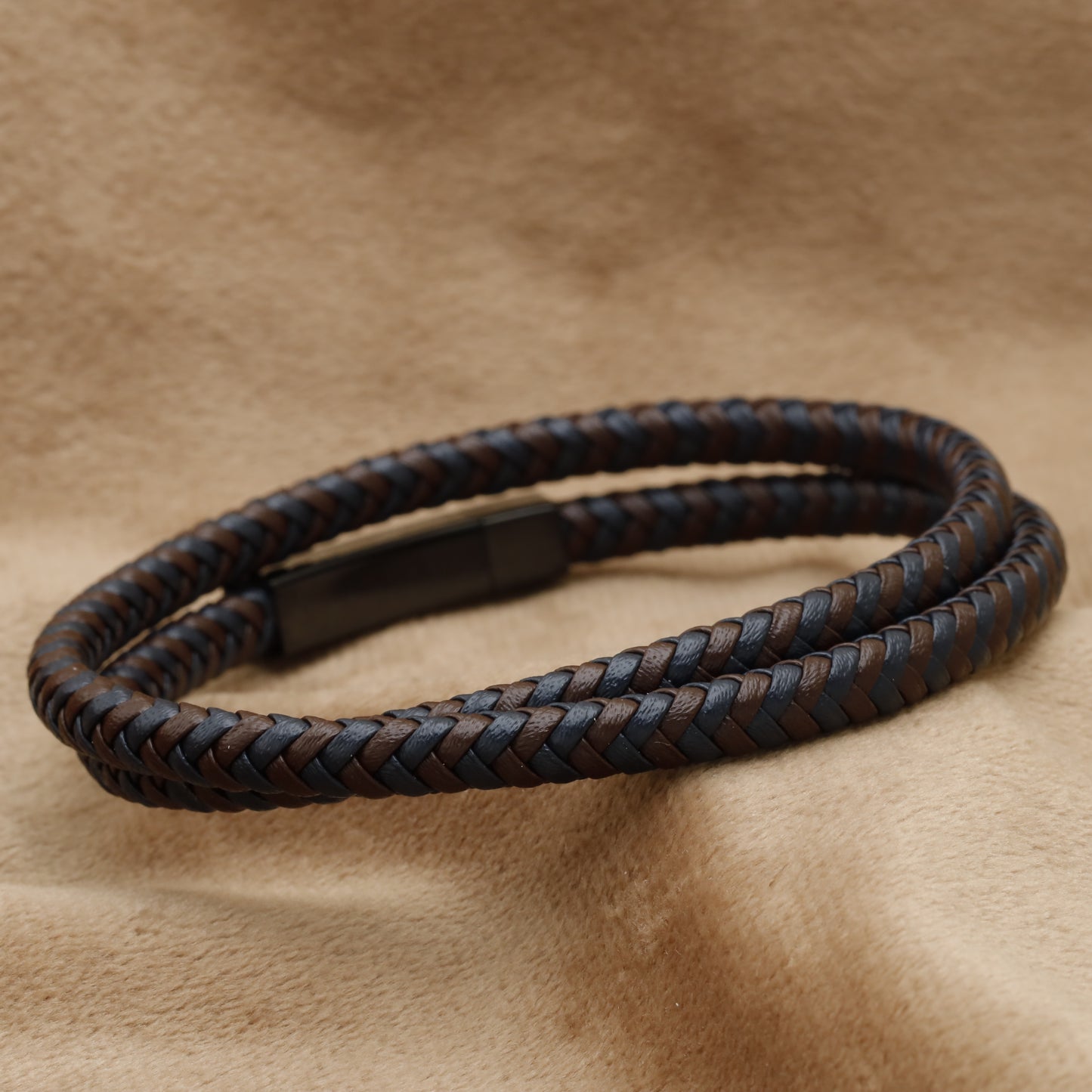 Natural Leather & Stainless Steel Bracelet B34