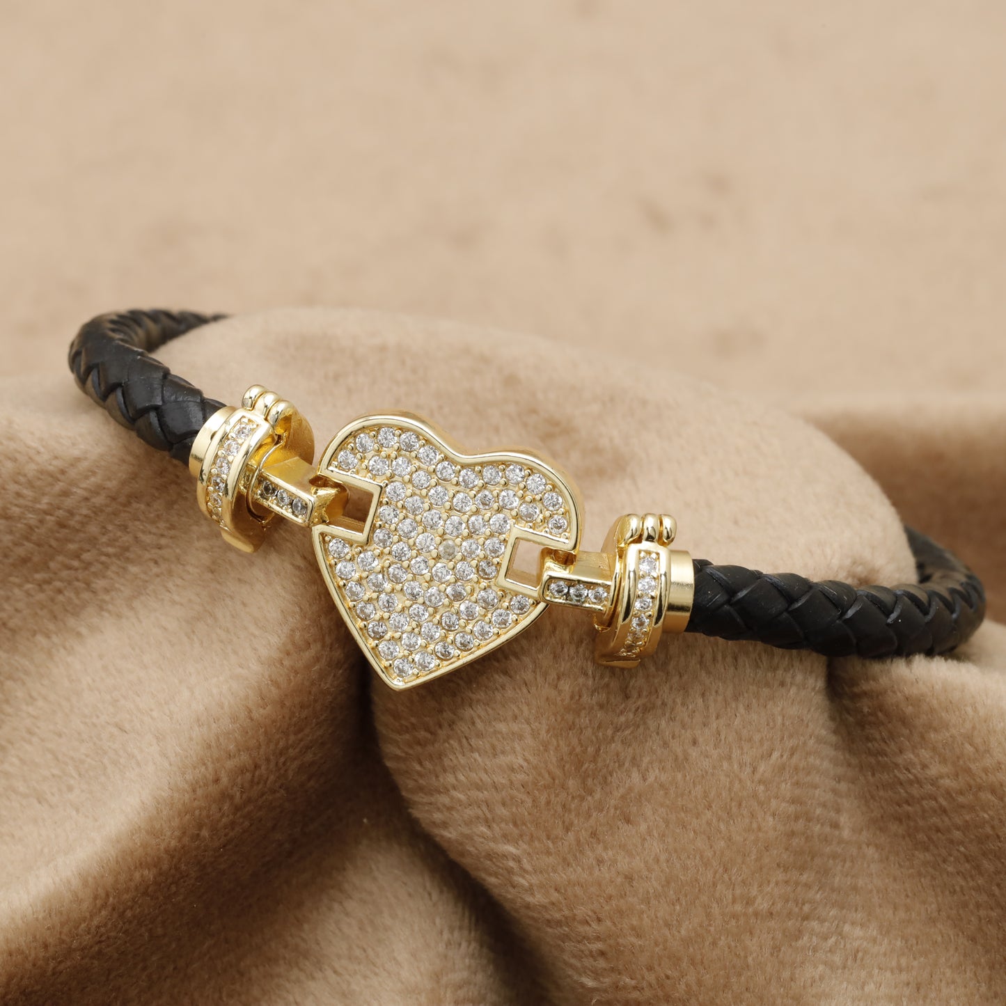 Black Braided Leather Bracelet – Gold Crystal Heart Clasp | KAR80