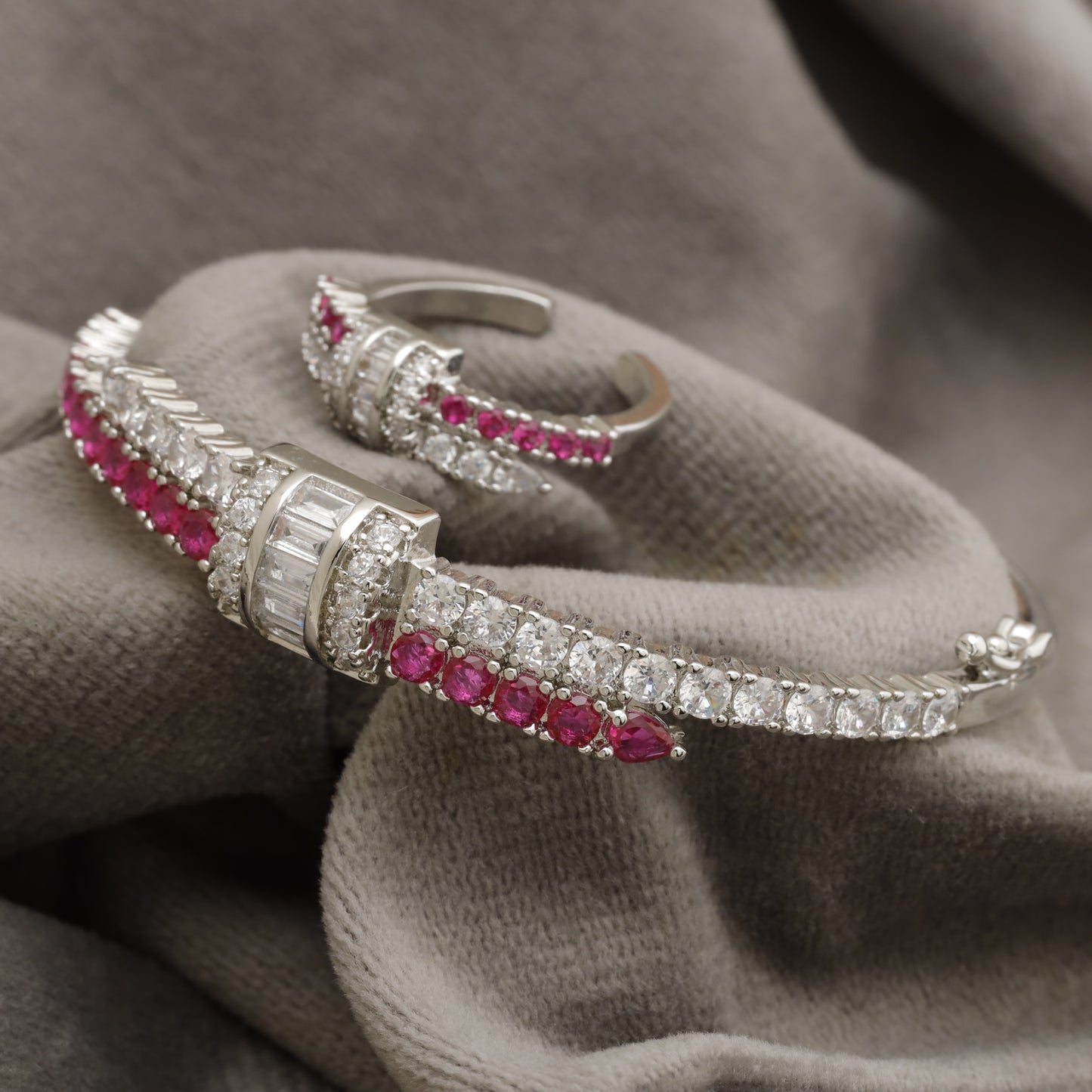 KAR129 – Luxury Silver Crystal & Ruby Jewelry Set – Bracelet & Ring