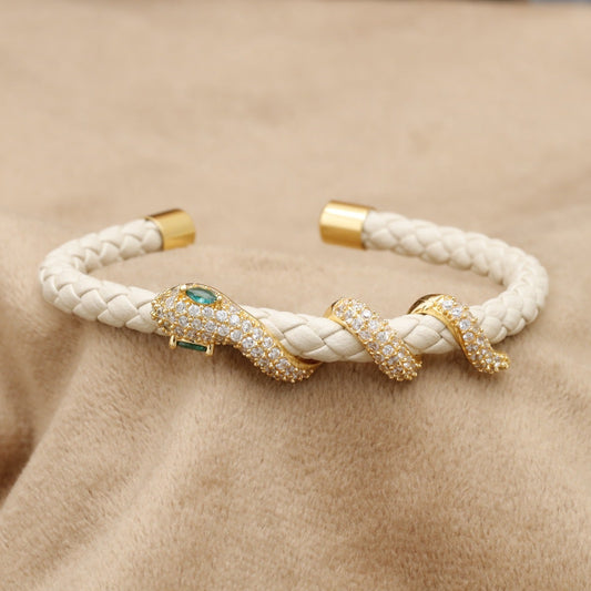 White Braided Leather Snake Wrap Bangle KAR53 – إسوارة جلد أبيض ثعبان