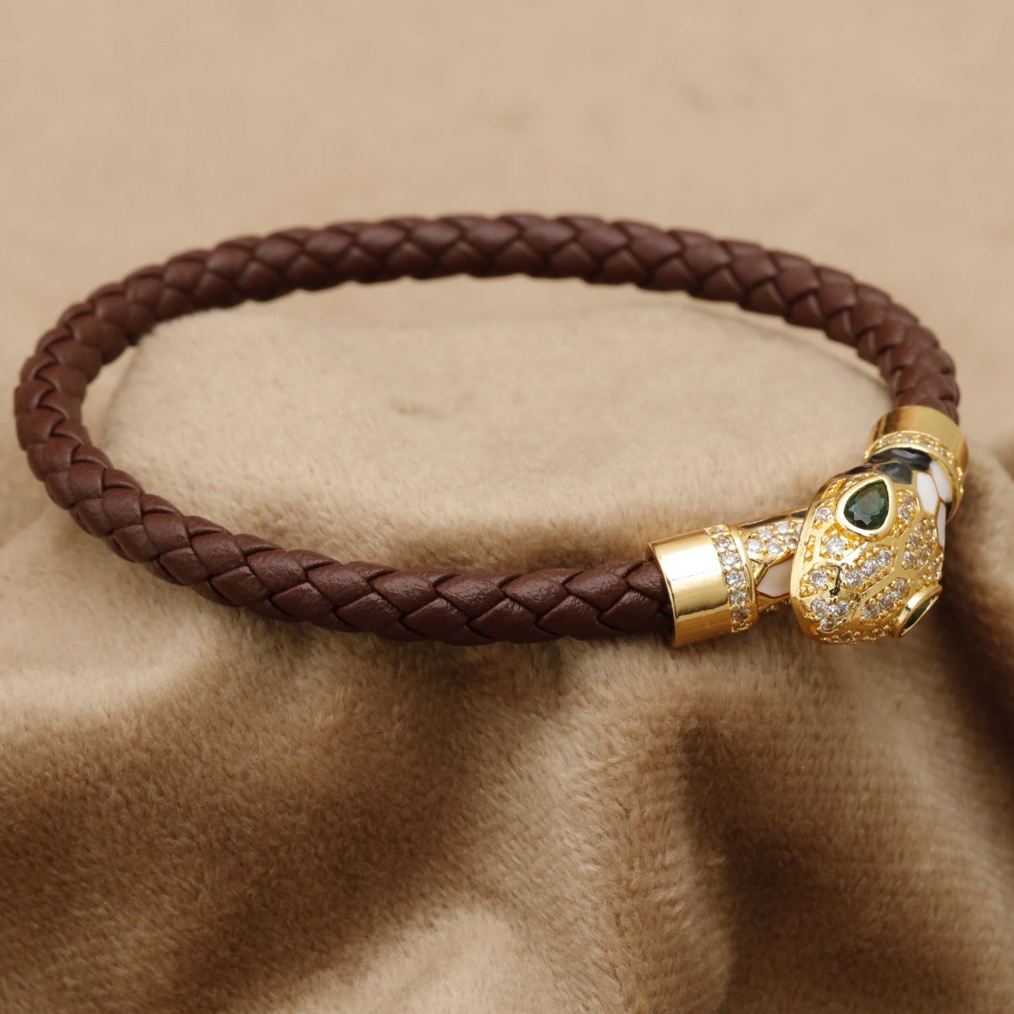 Brown Braided Leather Bracelet Gold Crystal Panther Head Clasp KAR55 – إسوارة جلد بني فهد